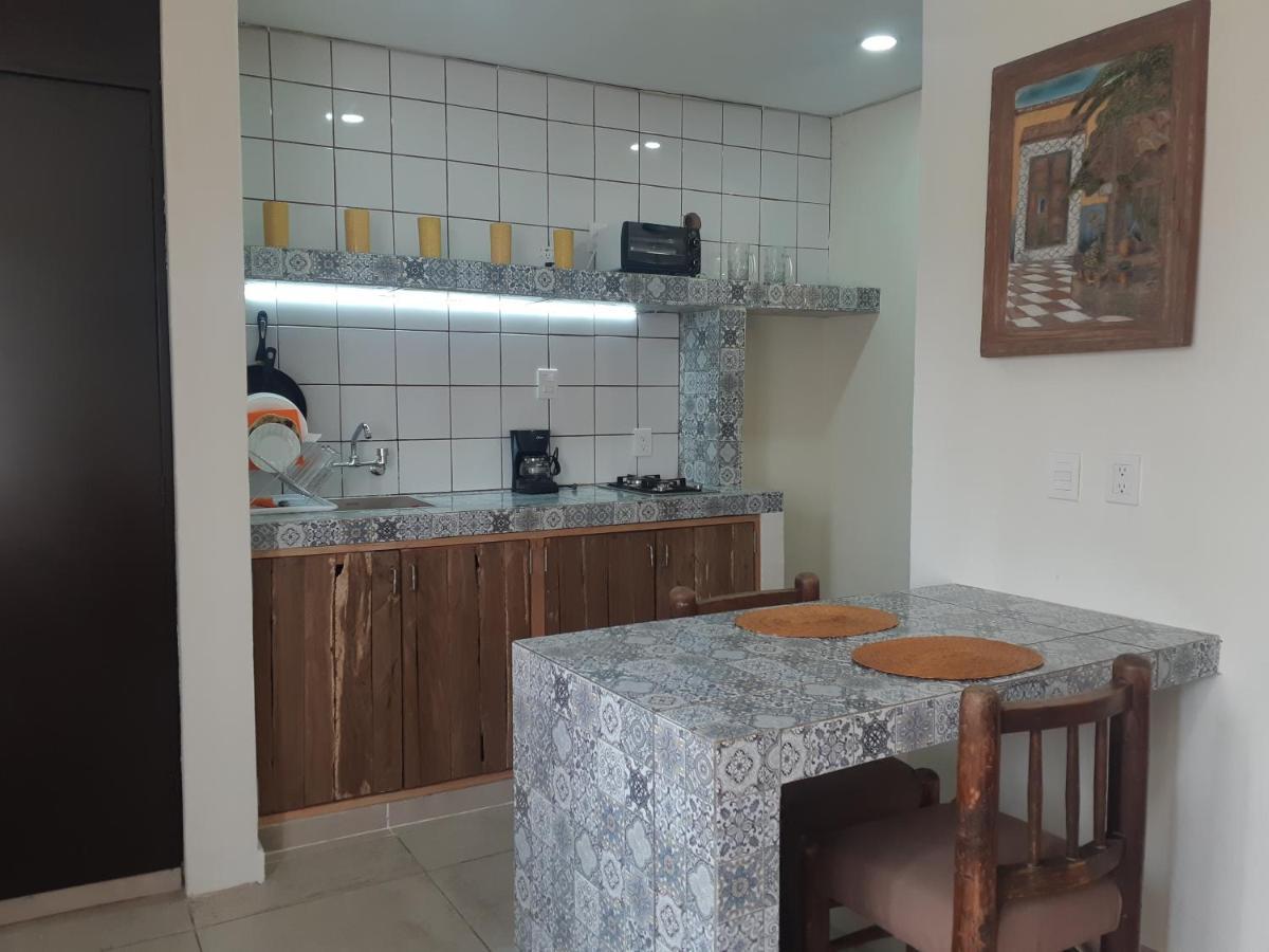 Aguacate Suites 마사틀란 외부 사진